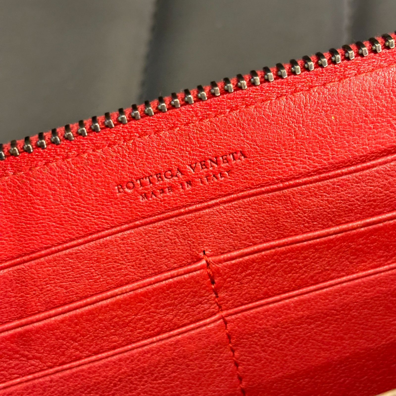 ΩNA3738 希少品！大人気！ BOTTEGA VENETA ボッテガ ヴェネタ 長財布 