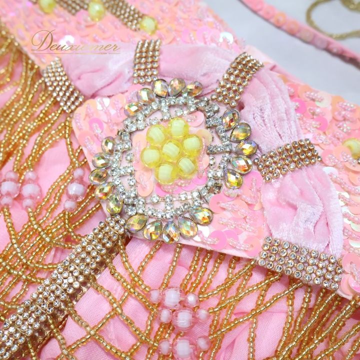 かわいい フリル