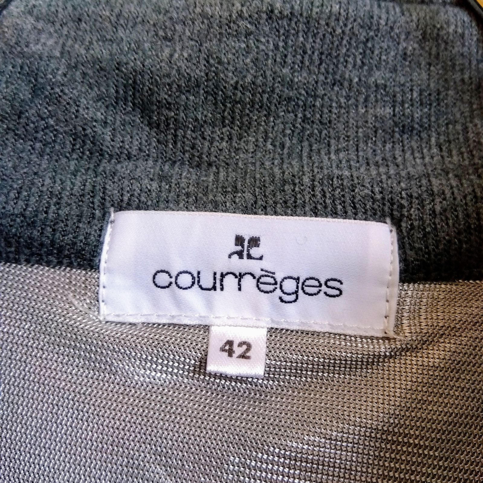 COURREGES クレシュ シャトウ ロコ エンホス スリッハ フォートゥースリーデザインズ 092 アイボリー｜手を使わずに