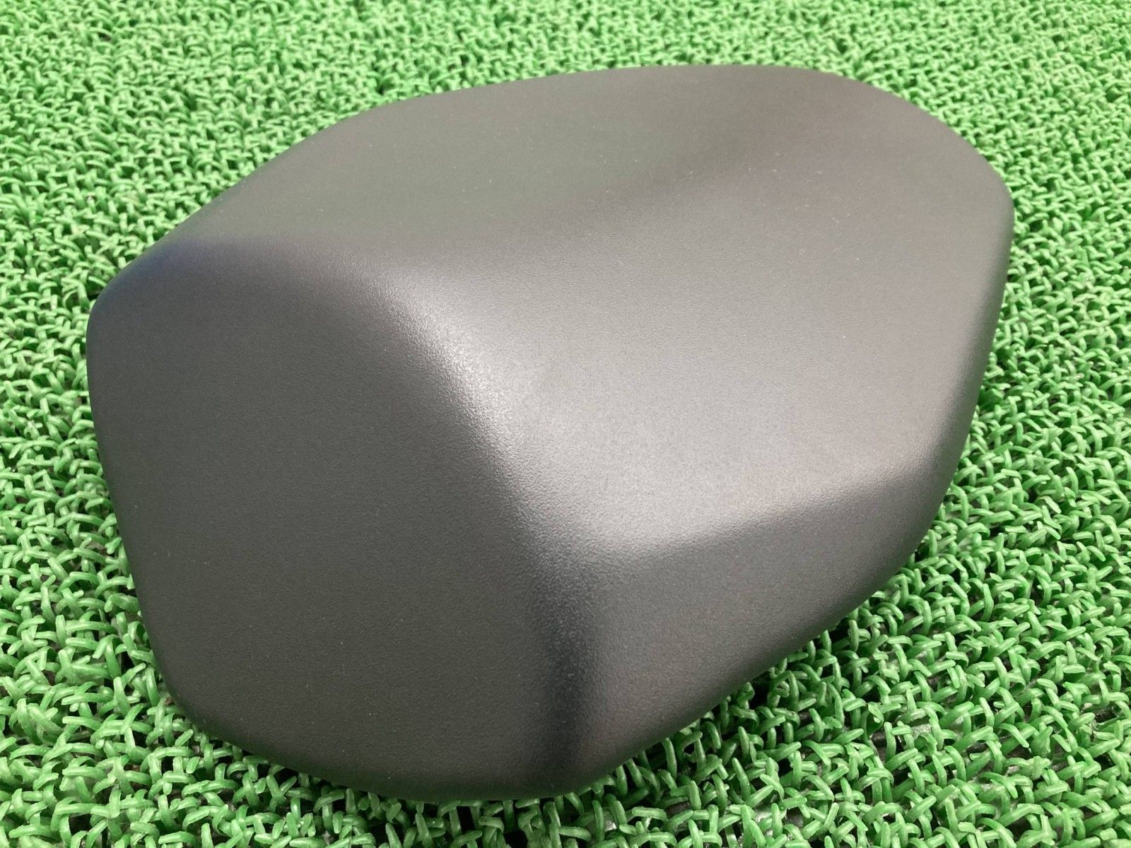 ZX-25R タンデムシート 53066-0671 カワサキ 純正 バイク 部品 ZX250E コンディション良好 破れ無し 品薄 品 nA