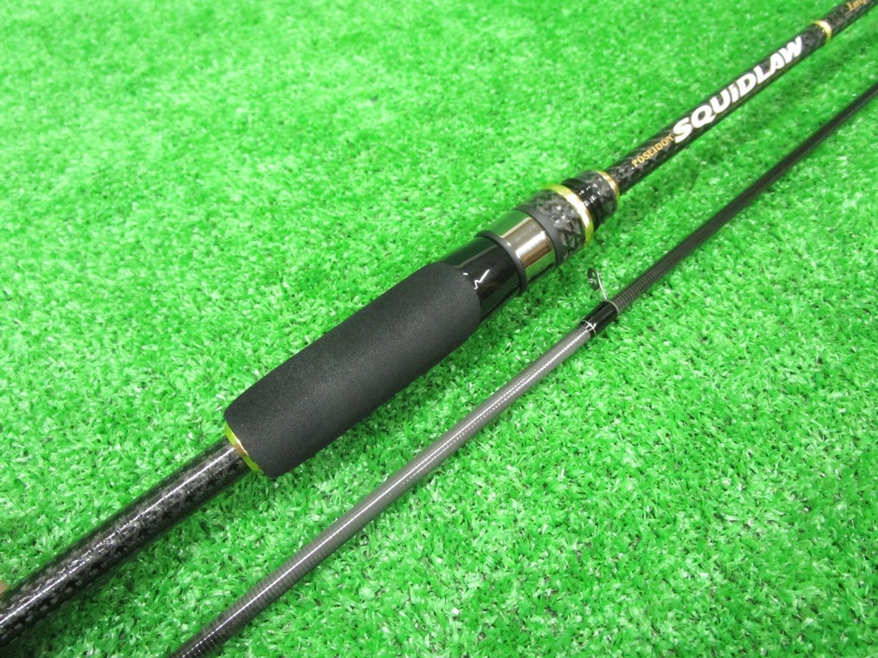 美品]Evergreen スキッドロウ レスポンスマスター80 エギング