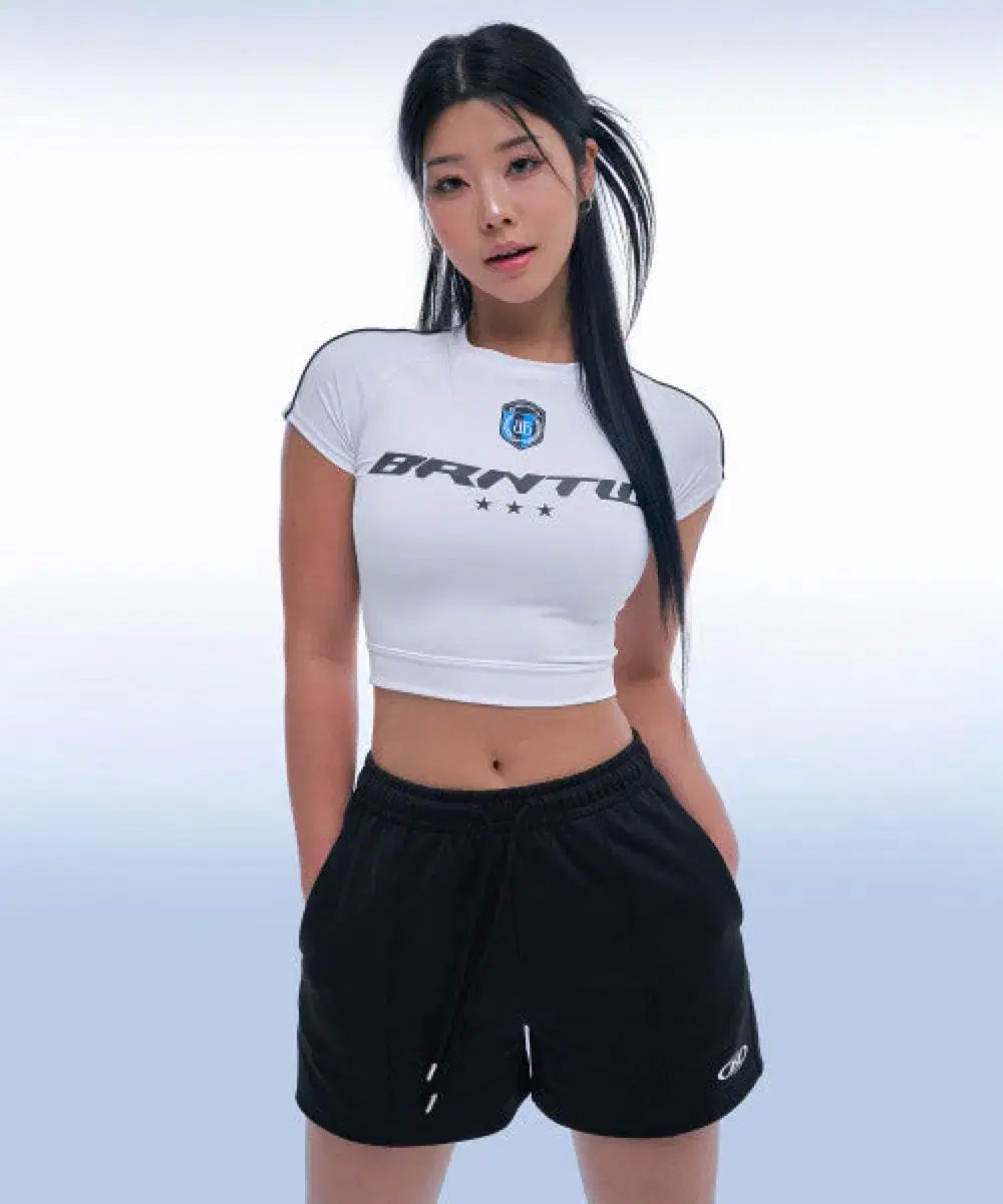 BORN TO WIN PIPING RAGLAN CROP T-SHIRTS BLACK