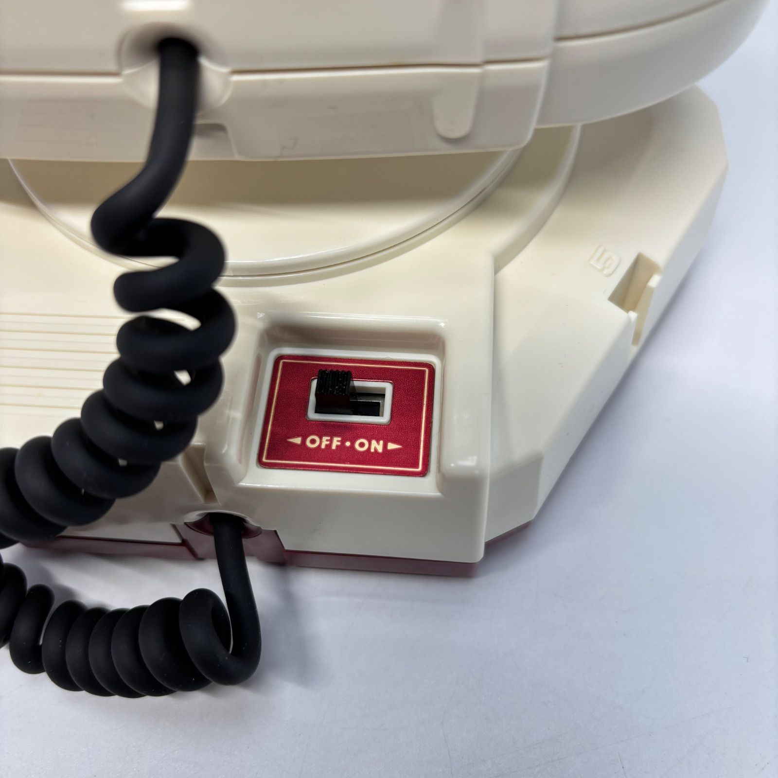 ファミリーコンピュータ ロボット HVC-012 Nintendo (ニンテンドウ) ファミリーコンピューターロボット HVC