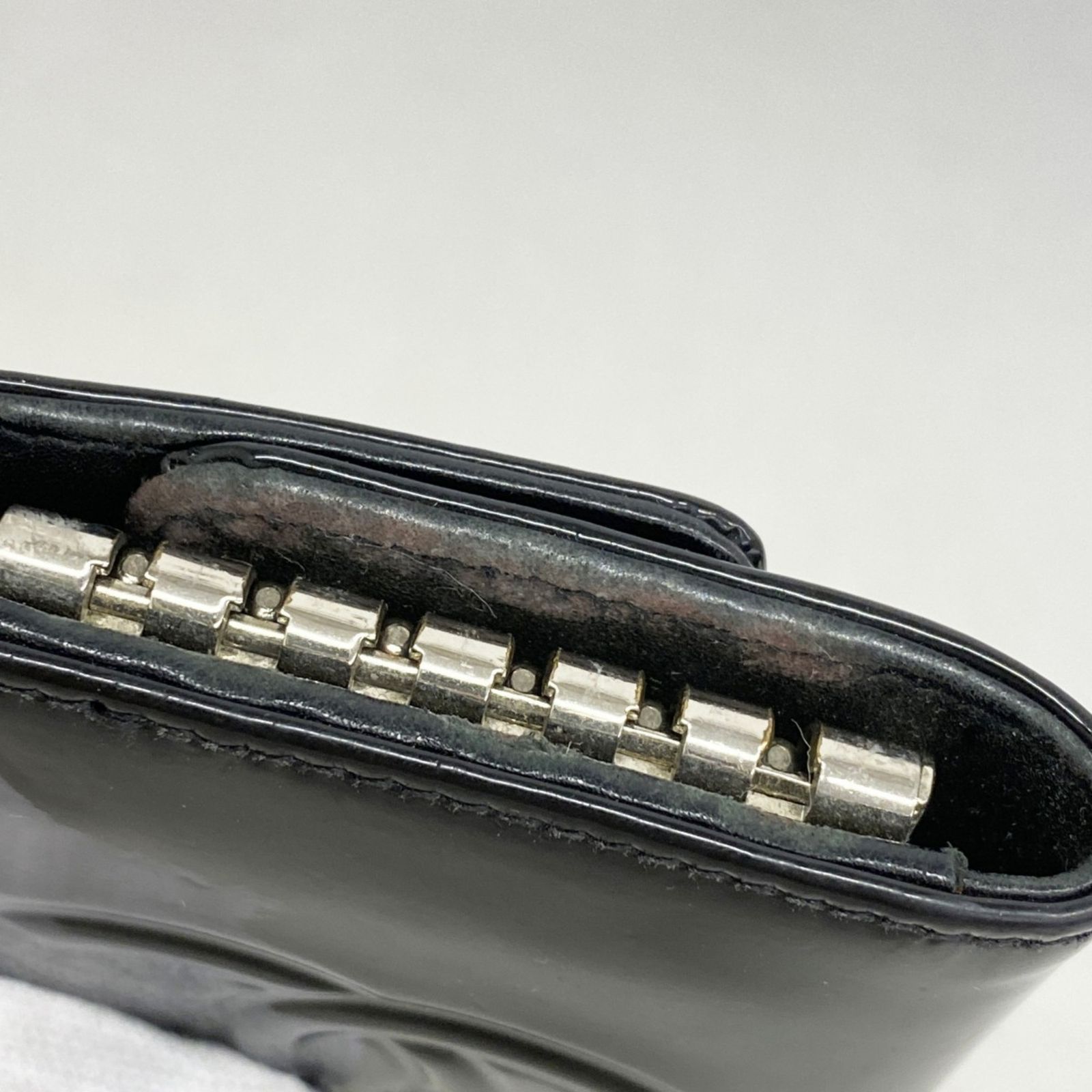 極美品！　シャネル　カメリア　エナメル　キーケース　黒　ブラック 国内即発 4連 & 取り外し可能なキーリング キーケース カメリア