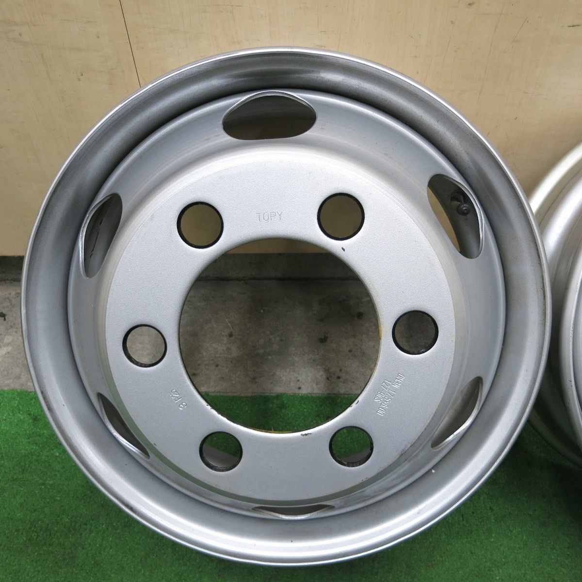 キレイ 6本 トラック TOPY スチール ホイール DM3N 17.5×6.00 127-9CS 17.5インチ トピー PCD222.25 6H 5101102ナホ