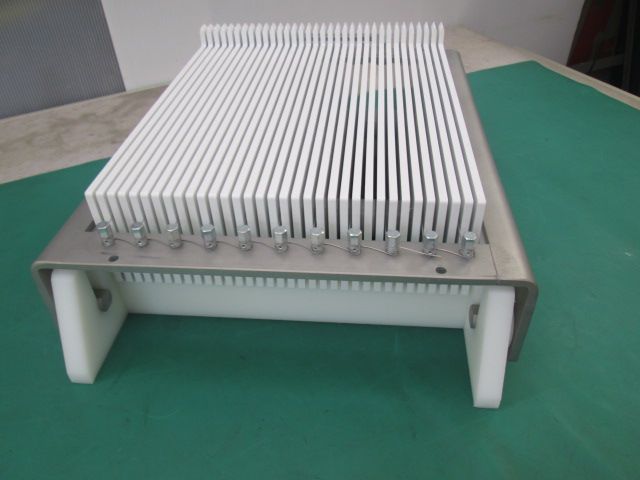 カット台サイズ W