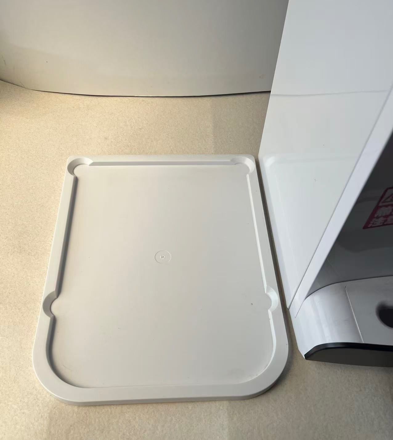 動作確認済】卓上型ウォーターサーバー プレミアムウォーター HC14D1S