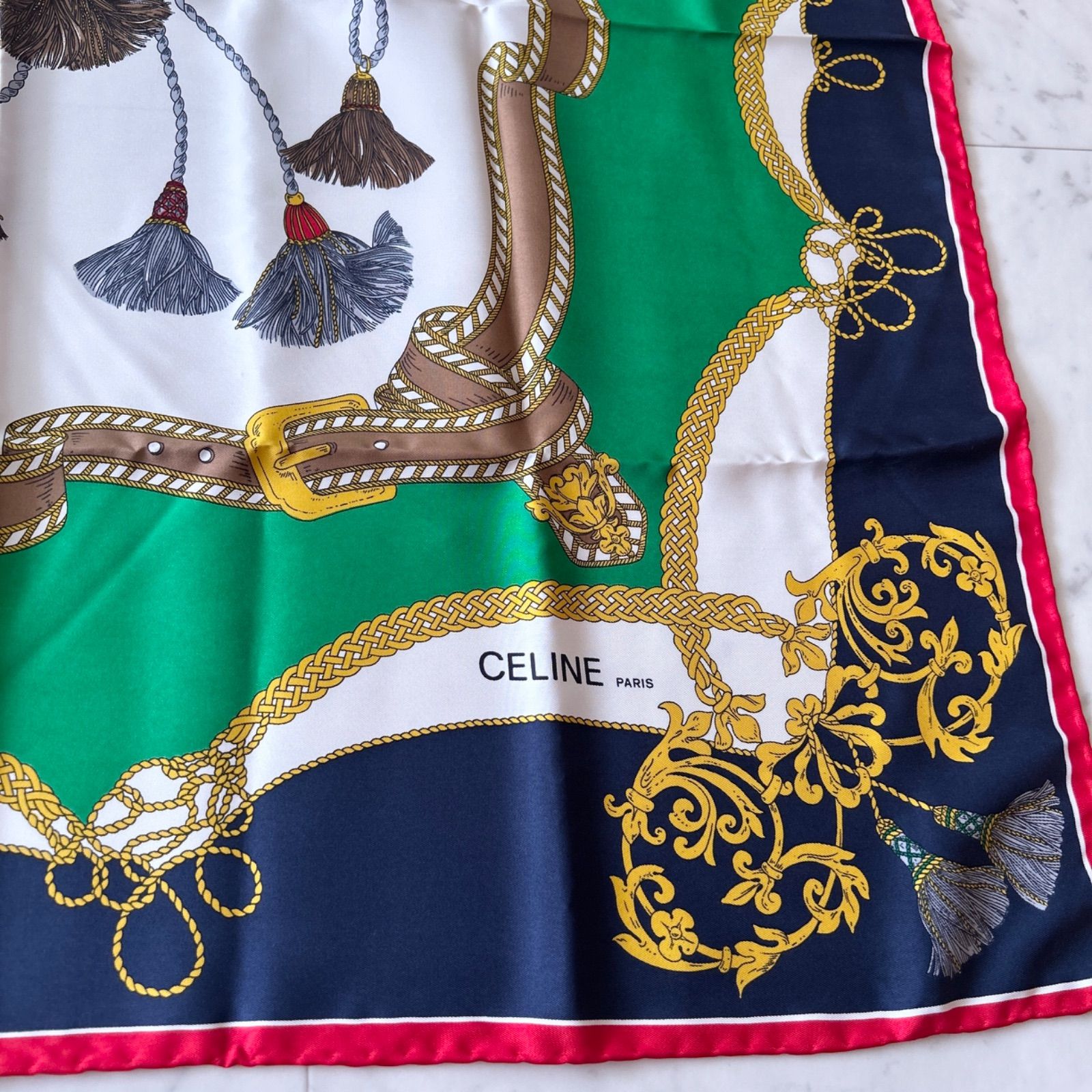 未使用 CELINE セリーヌ スカーフ 大判 シルク タッセル柄 86