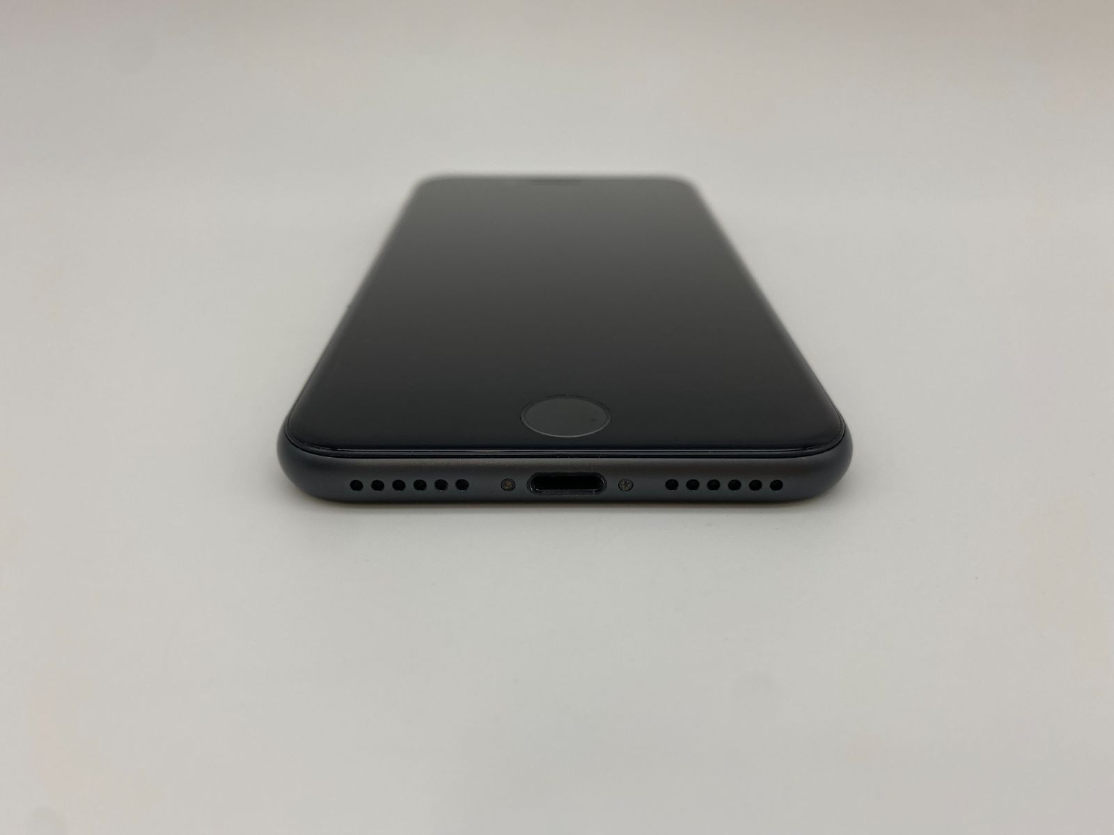 122 iPhone8 64GB スペースグレイ/シムフリー/大容量2300mAh 新品