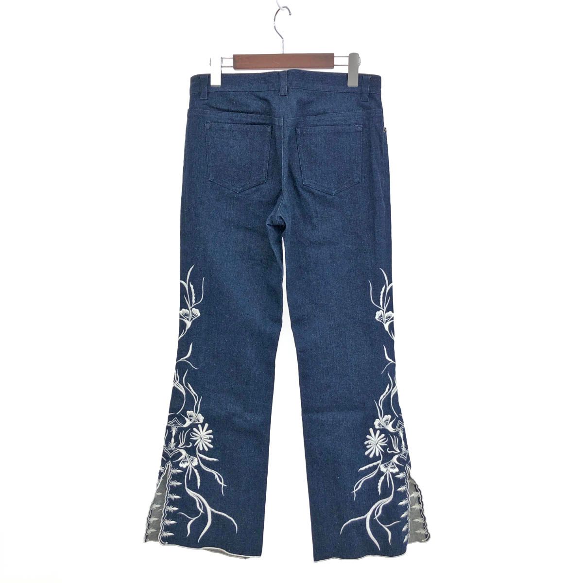 VIVIENNE TAM ヴィヴィアンタム　パンツ ヴィヴィアン タム(VIVIENNE TAM) 2025年春夏ウィメンズコレクション