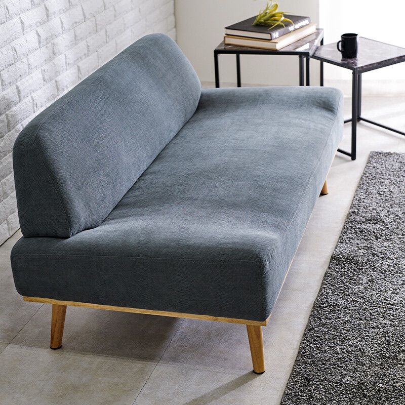 あぐらをかける