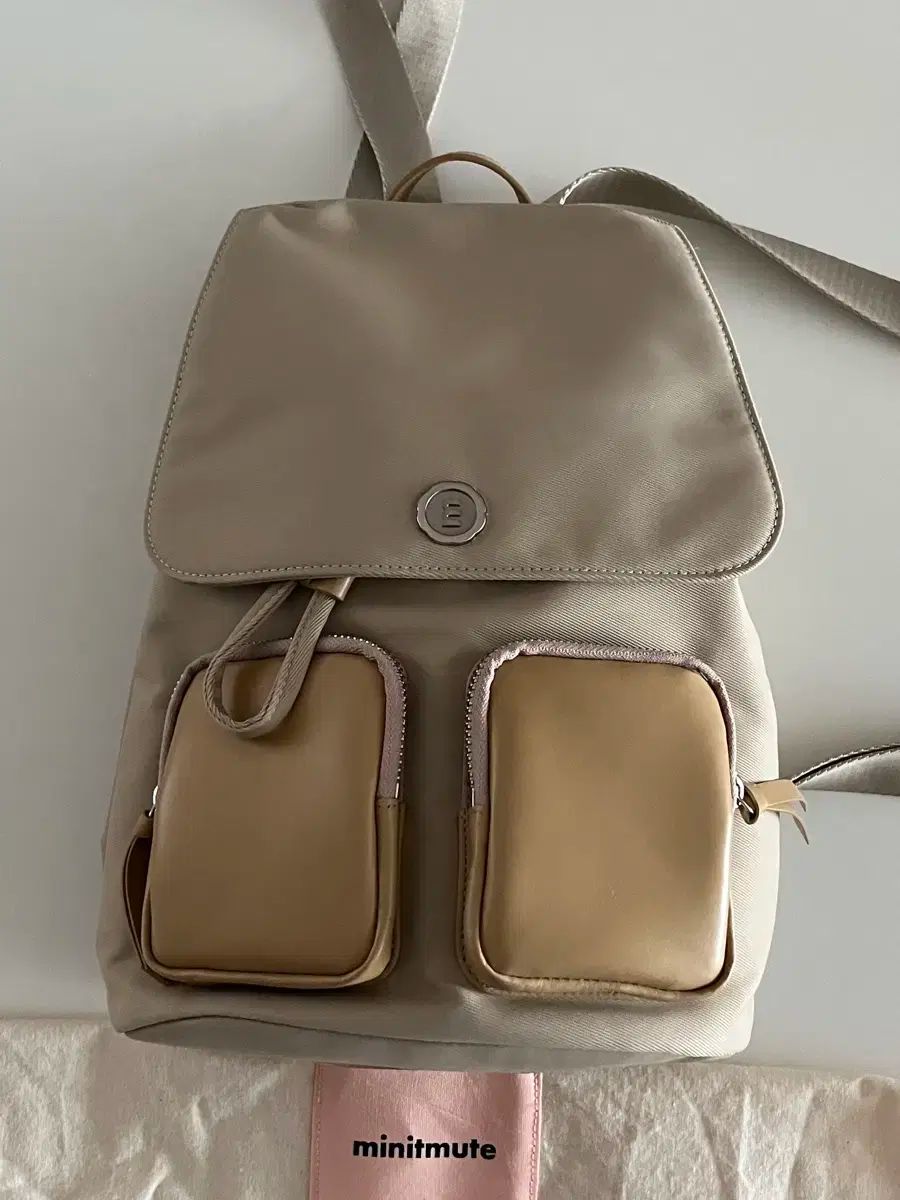 minitmute ブラック リュック 40cm minitmute ブラックリュック 40cm レザーミニリュック ブラック