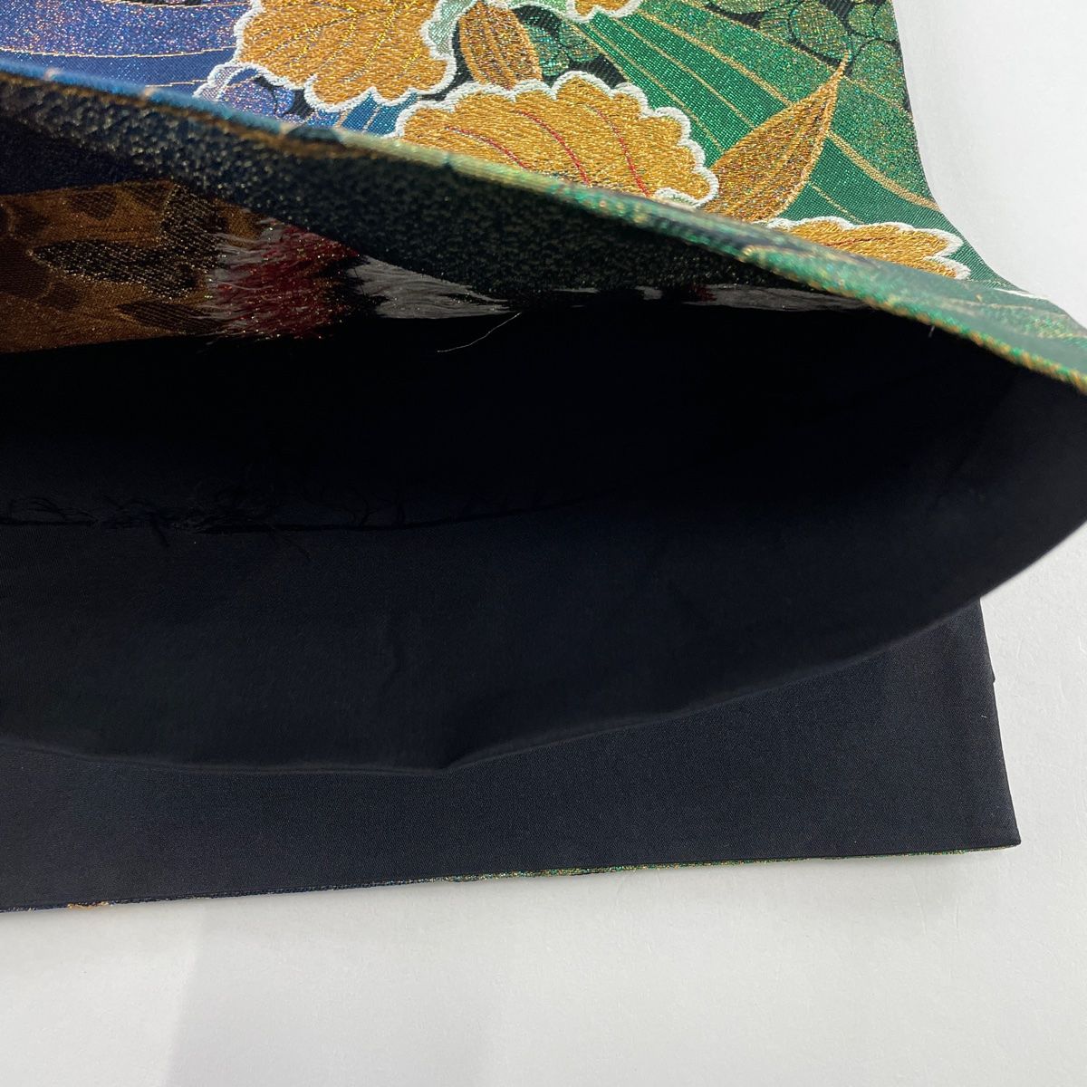 袋帯 美品 秀品 草花 蝶 箔 金糸 緑 六通 正絹 【中古】 - メルカリ