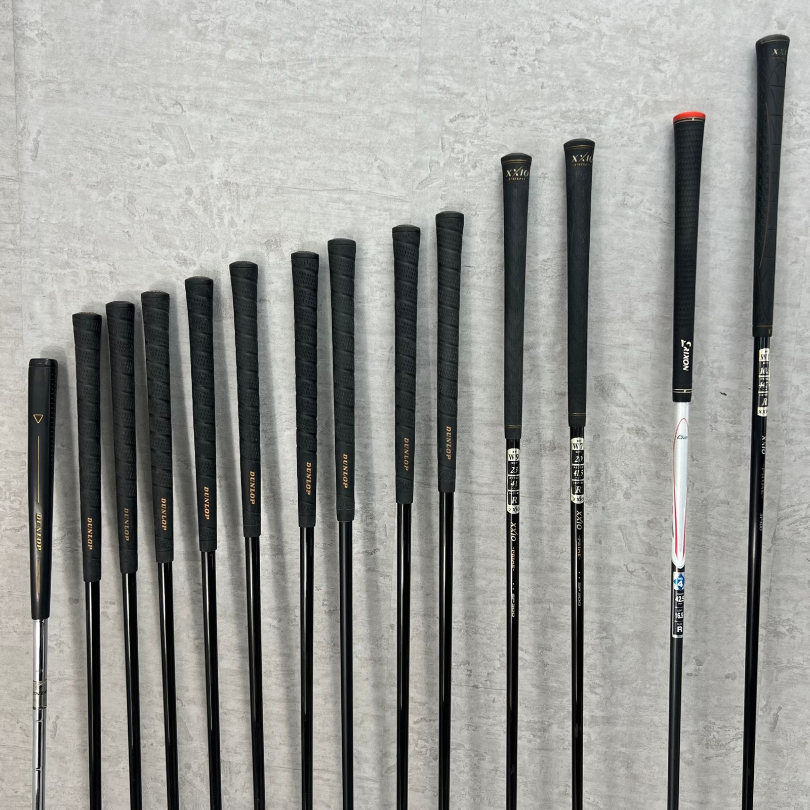 XXIO - XXIO　ゼクシオ SRIXON　スリクソン　メンズゴルフ14本セット　右利き用　キャディバッグ　初心者おすすめ　入門用 SRIXON スリクソン XXIO ゼクシオ メンズゴルフ14本セット