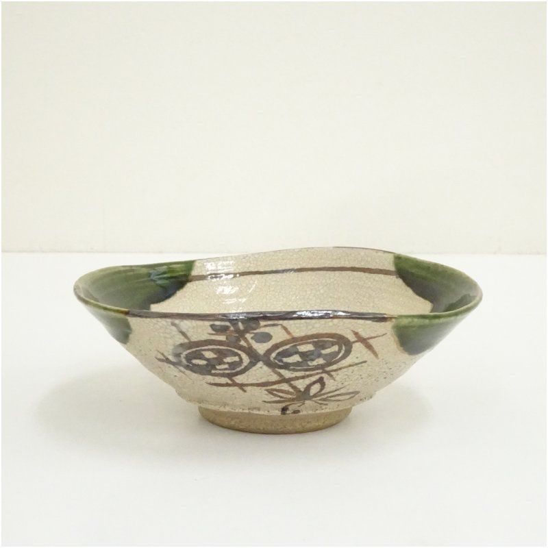 限定最安値】 織部焼 山口茂造 色絵 茶碗 抹茶碗 共箱 / 茶事 茶道具