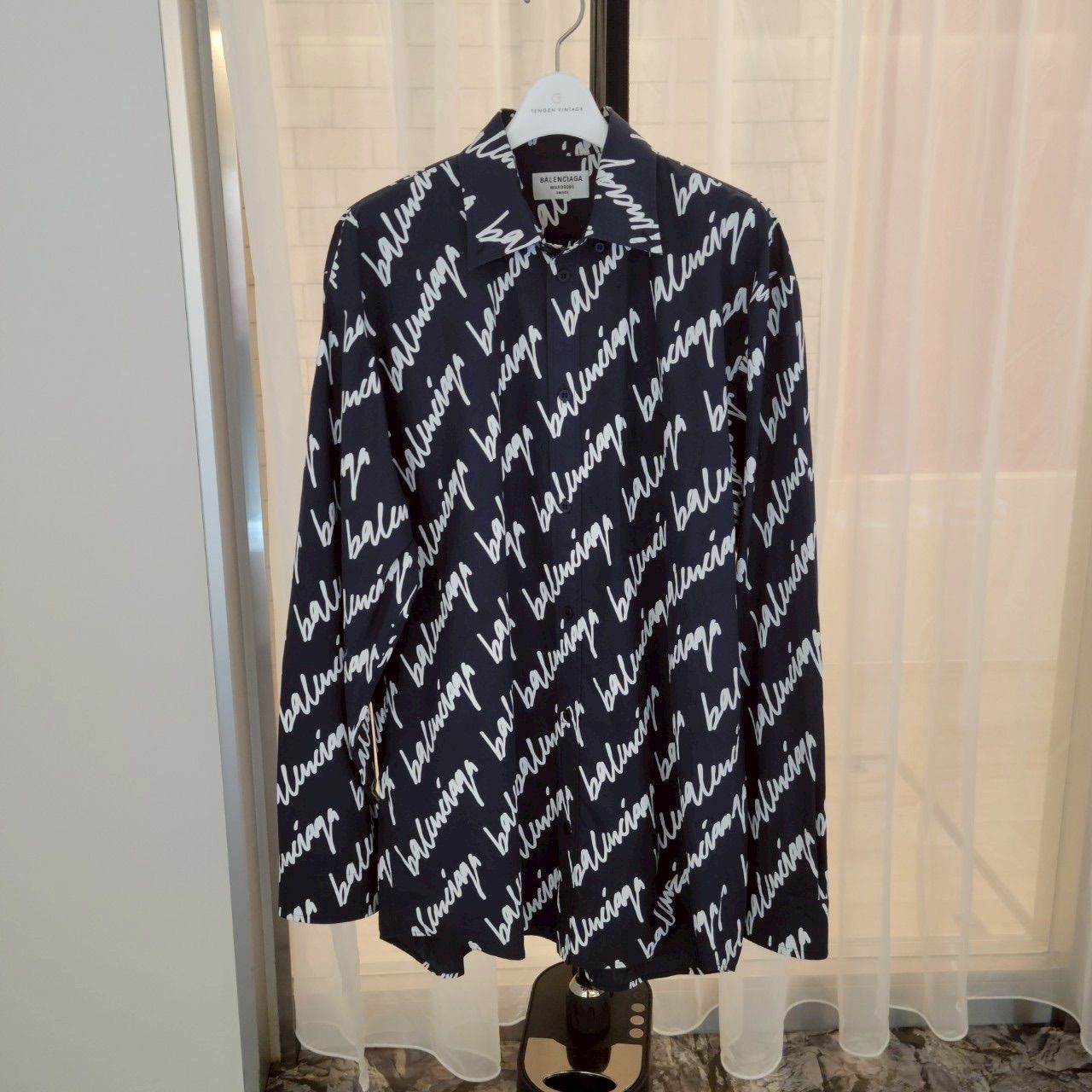 バレンシアガ BALENCIAGA 総柄ロゴシャツ ネイビー サイズ36