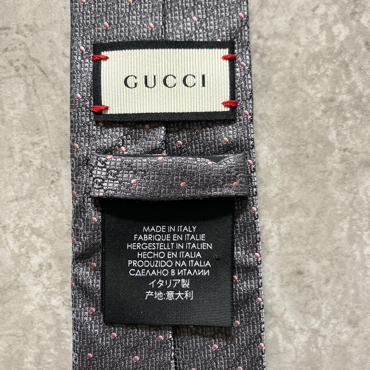 極美品 GUCCI グッチ ネクタイ GG柄 ドット シルバー グレー