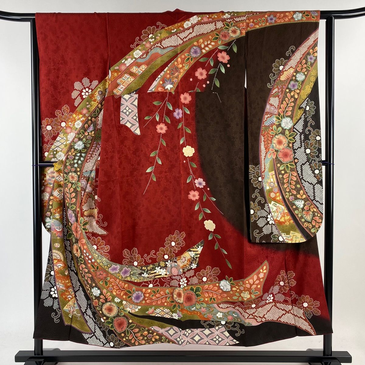 振袖 身丈169.5cm 裄丈65.5cm M 袷 花車 ヱ霞 金銀彩 絞り 赤 正絹  