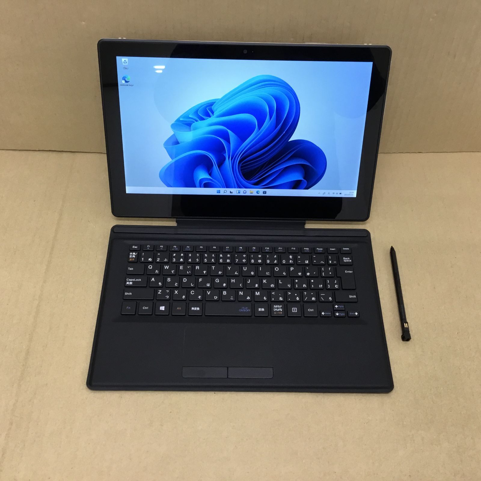 送料無料 高速SSD フルHD 12.5型 タブレット NEC PC-VKA10SGG3 中古美品 第7世代CoreM 4GB 無線 Bluetooth Webカメラ Windows11 Office 送料無料 高速SSD フルHD 12.5型 タブレット NEC PC-VKA10SGG3 中古美