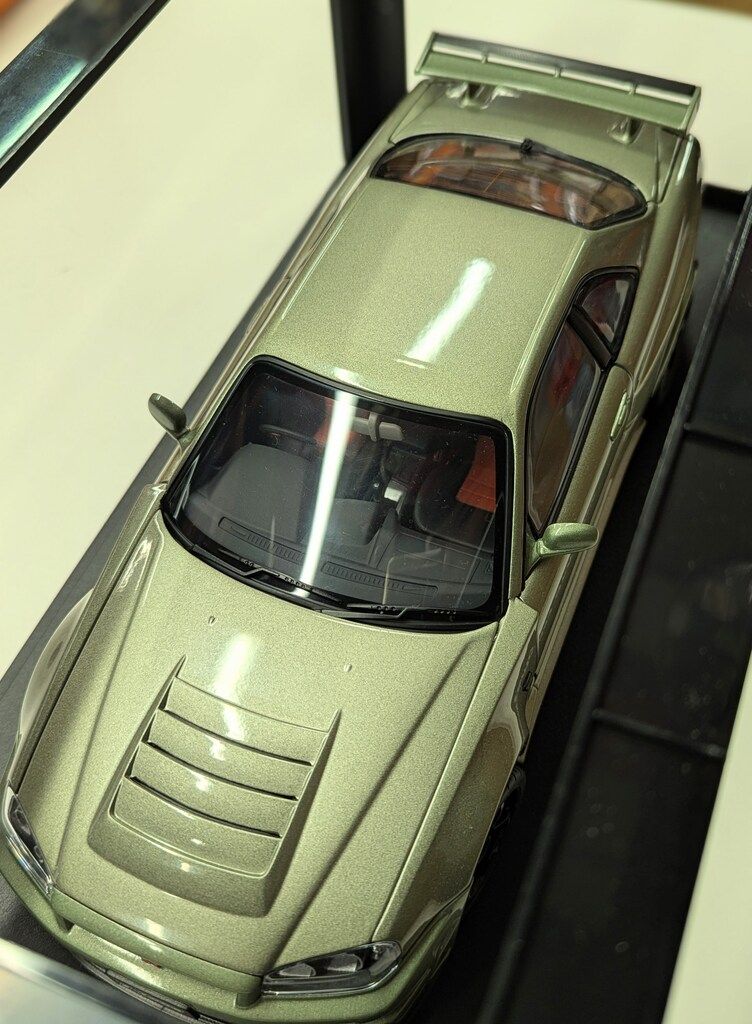 AUTOart 1|18 MILLENNIUM Nismo R34 GT-R Z-tune Millennium Jade 77353