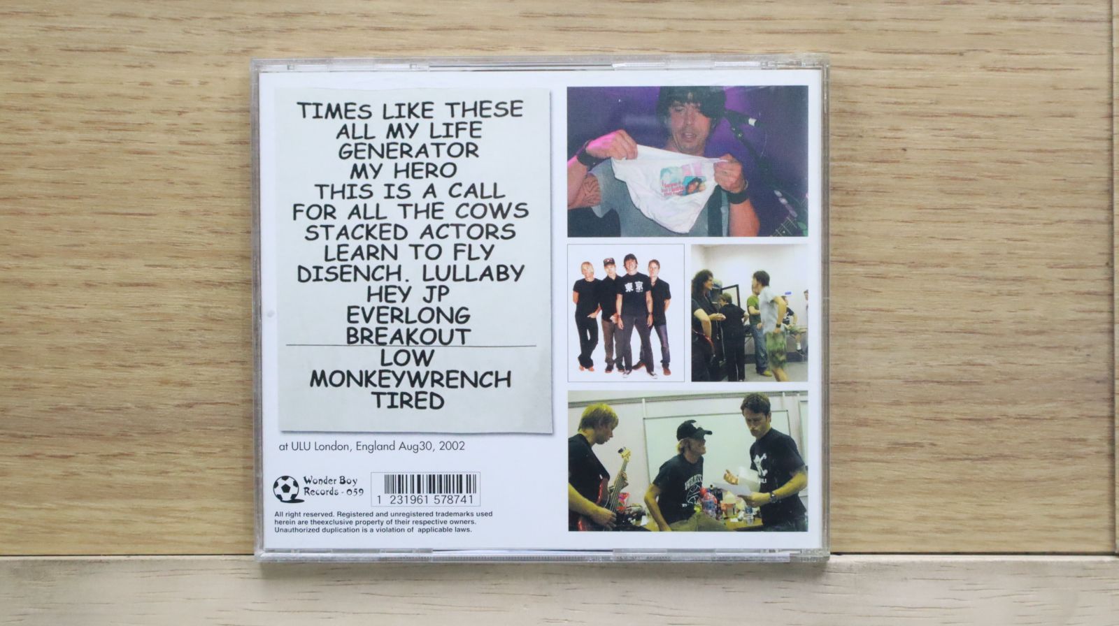 【中古】 Low フー・ファイターズ 中古CD☆フー・ファイターズ/FOO FIGHTERS□ LOW LIKE THESE