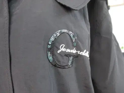 ポイント フードジャンパー