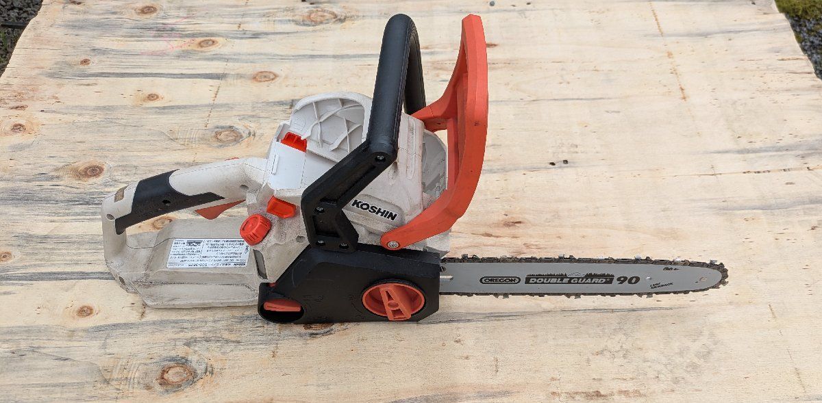 新品 36V 充電式 チェーンソー SCS-3625 (KOSHIN) お 手頃 価格