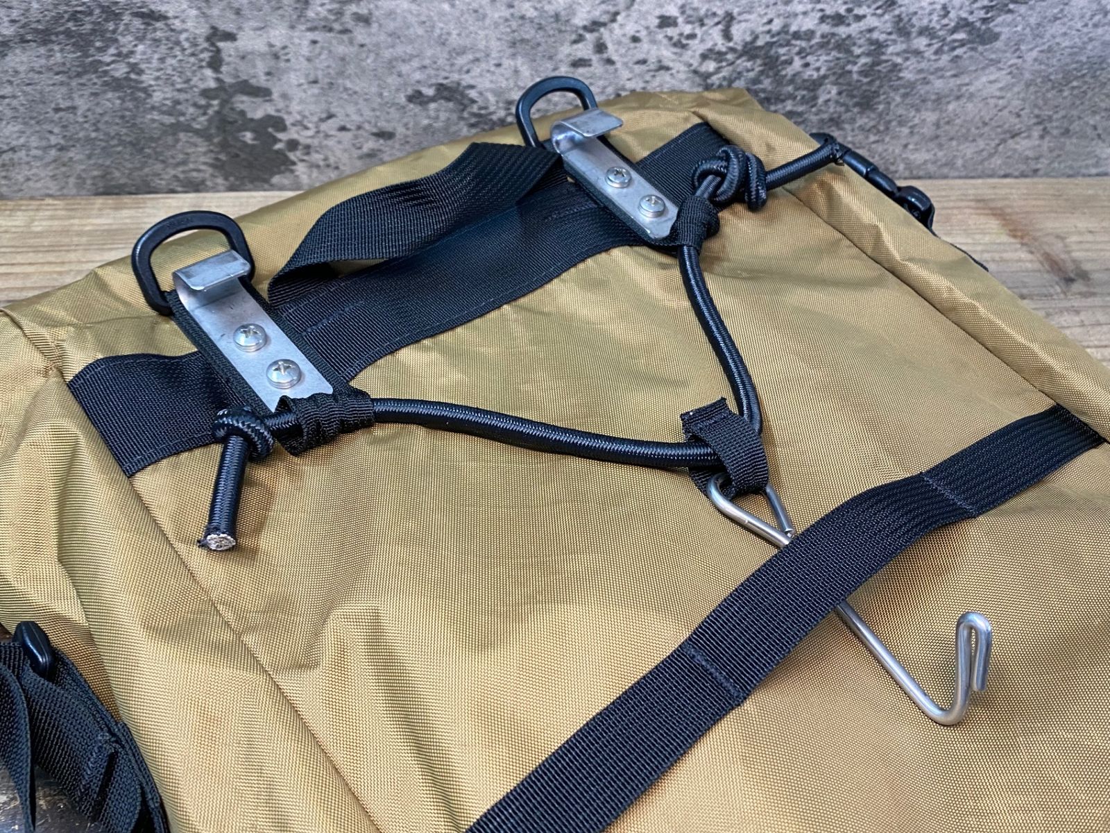 IZ986 スウィフトインダストリーズ SWIFT INDUSTRIES jr. ranger pannier lite パニアバッグ コヨーテ BRIGHTFACE_UK