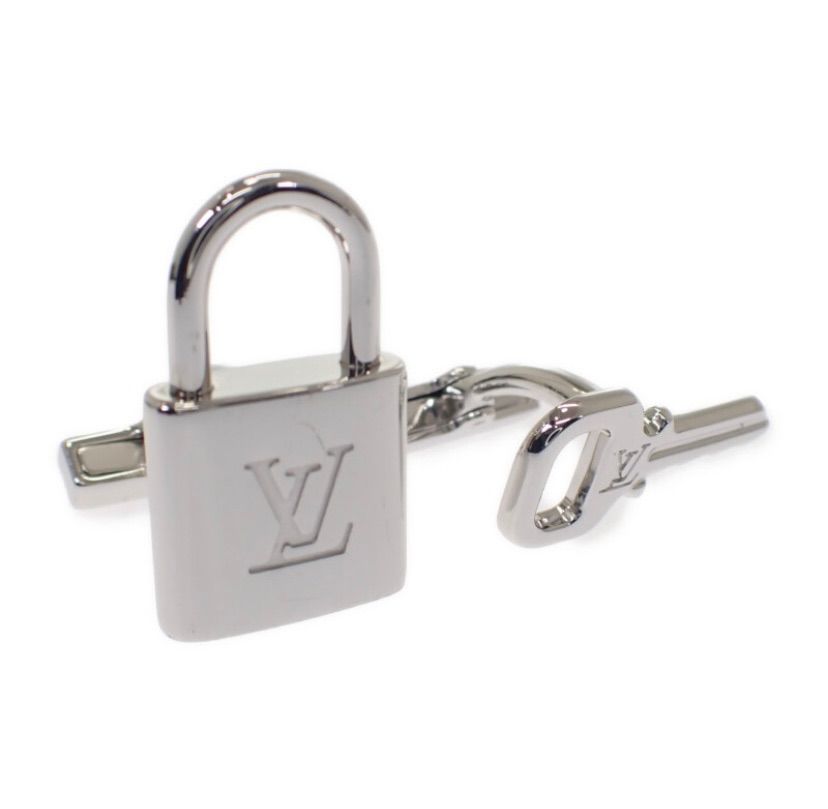 中古】ルイヴィトン LOUIS VUITTON ブトンドゥ マンシェット カデナ 