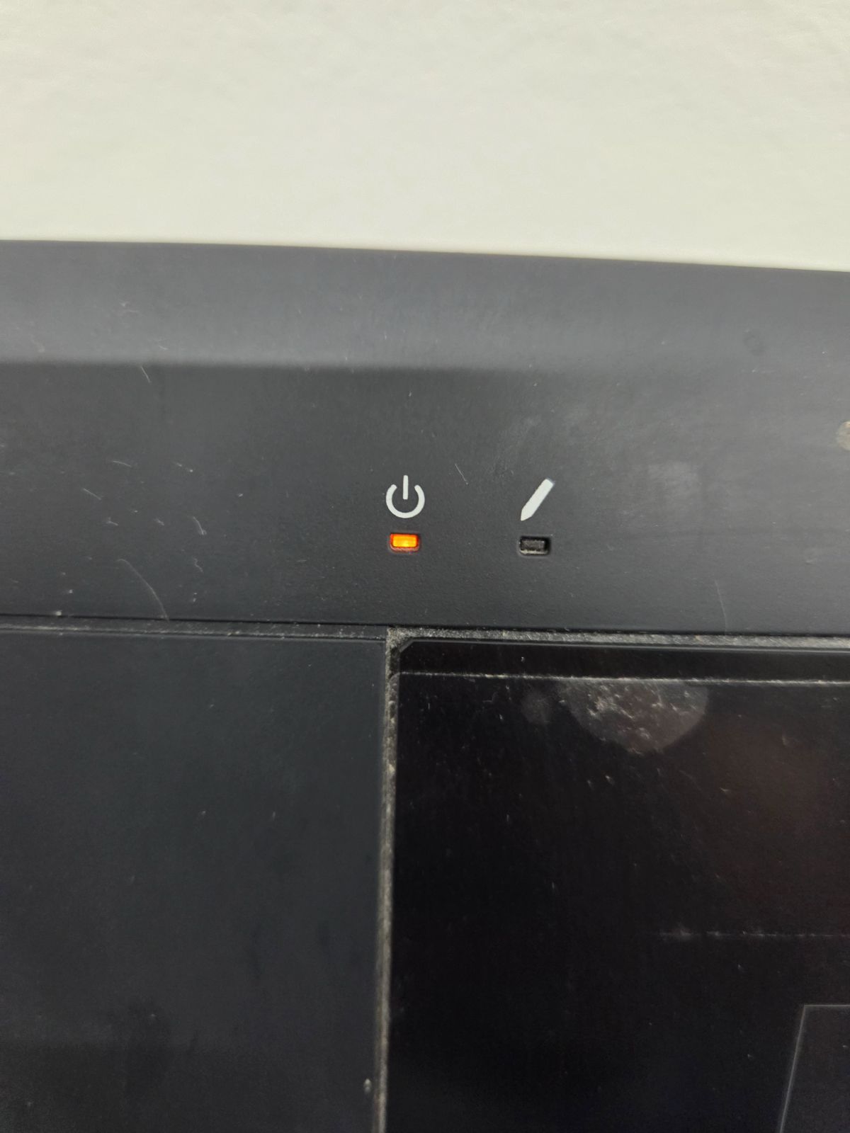 Wacom Cintiq 22HD DTK-2200 K0 液晶ペンタブレット 通電 のみ ジャンク扱い WWW_MEBLE-SODAR_PL