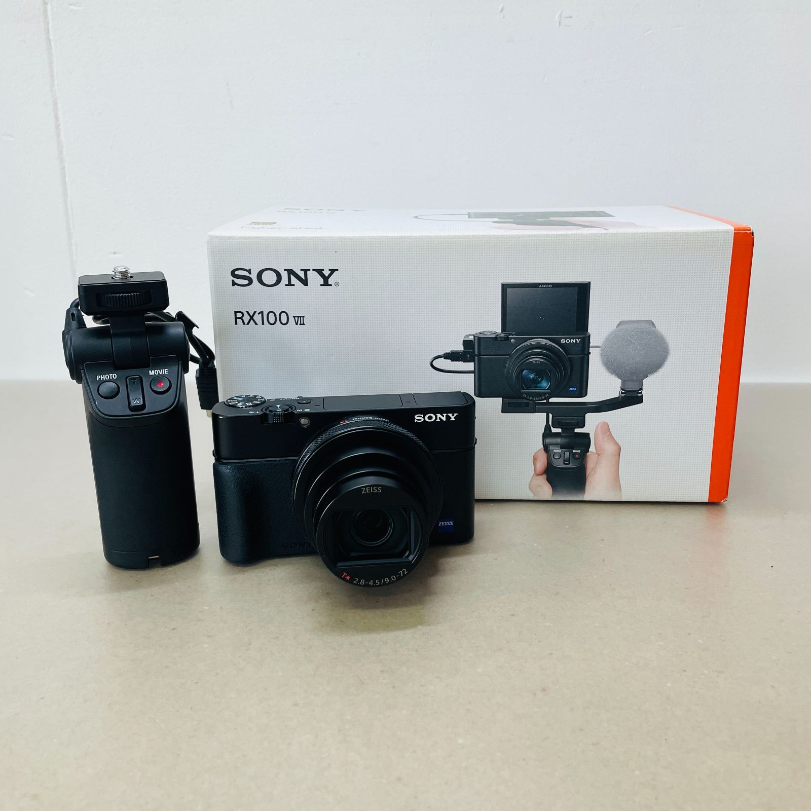 Amazon.com : Sony RX100 VII Shooting Grip Kit : Electronics