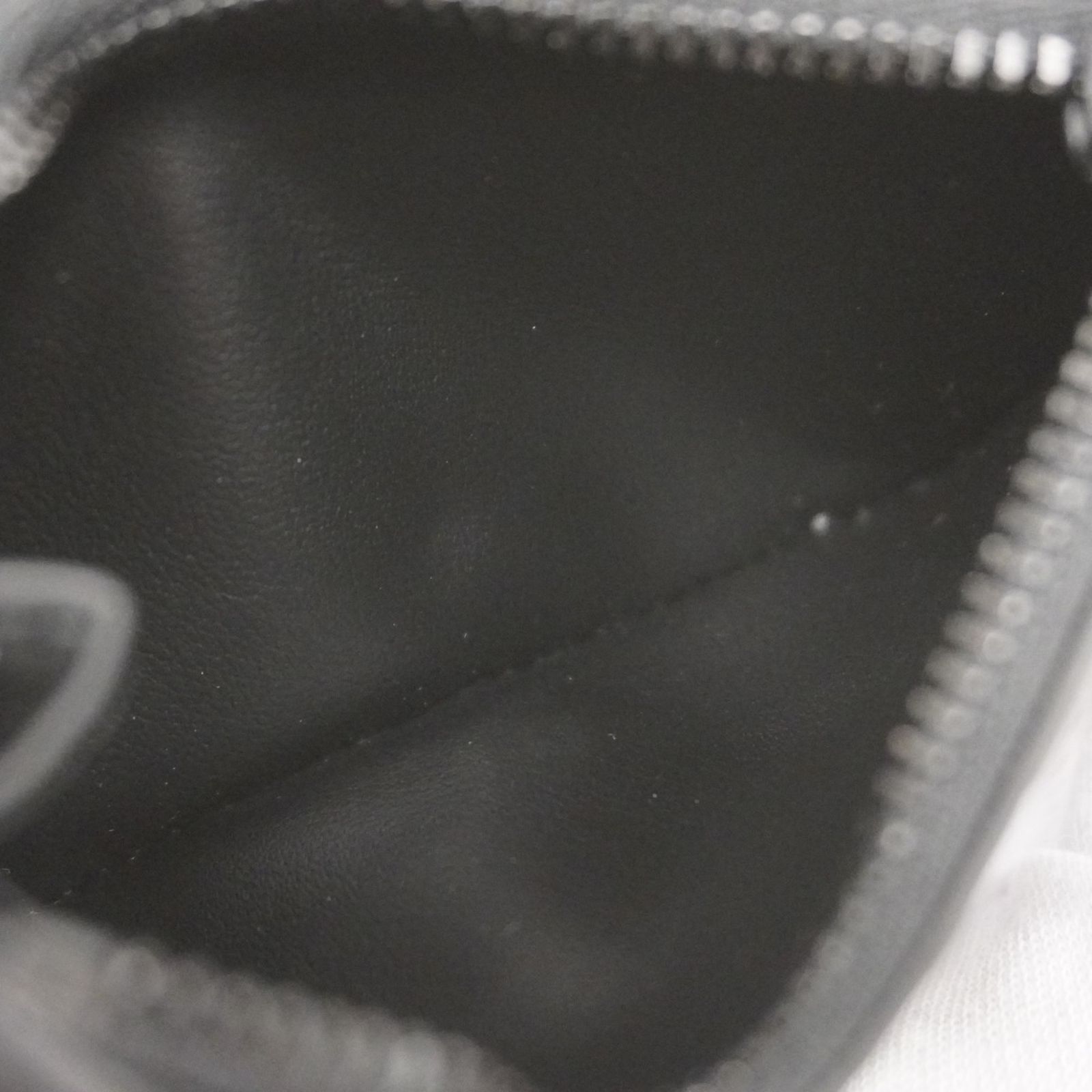 Vuitton 三つ折り財布