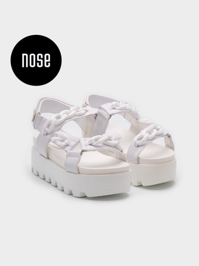 サンダル・ミュール Acrylic chain wedge sandal / White Acrylic chain wedge sandal / White - メルカリ