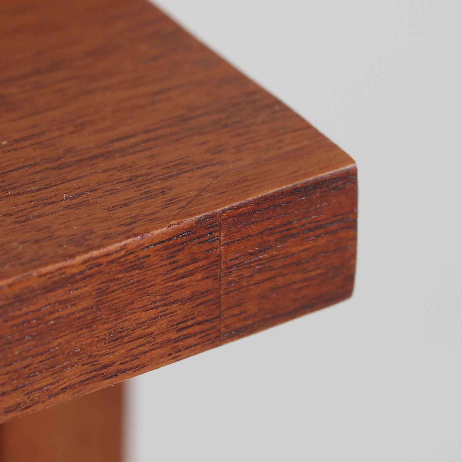 Johannes Sorth ディスプレイシェルフ チーク 幅100cm Nexo Mobelfabrik ヨハネス ソース DK18232 MARWIL-DEMENAGEMENTS_CH