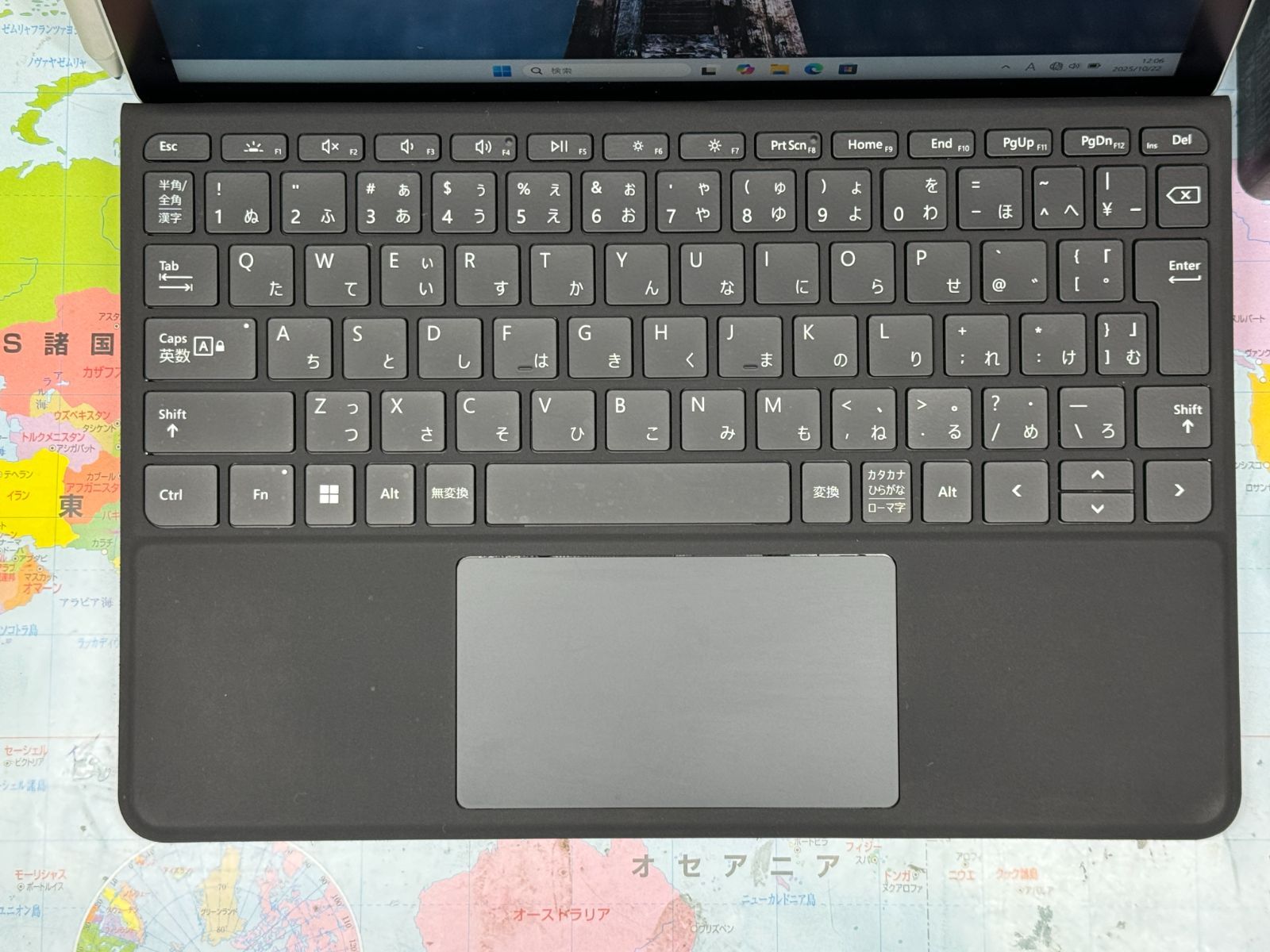 極美品 Surface Go 2 10.5型 ペン 8GB Office2024 極美品 Surface Go