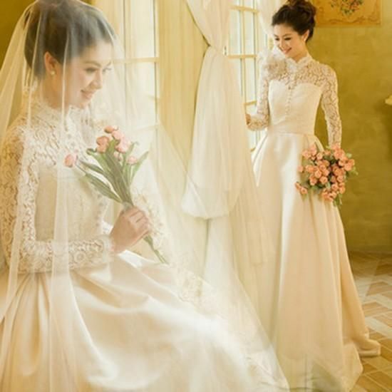 ウェディングドレス ロングドレス Aラインドレス 長袖 ロングスリーブ 切替 二次会 結婚式 前撮り 花嫁 ウエディングドレス サテン 挙式 ブ