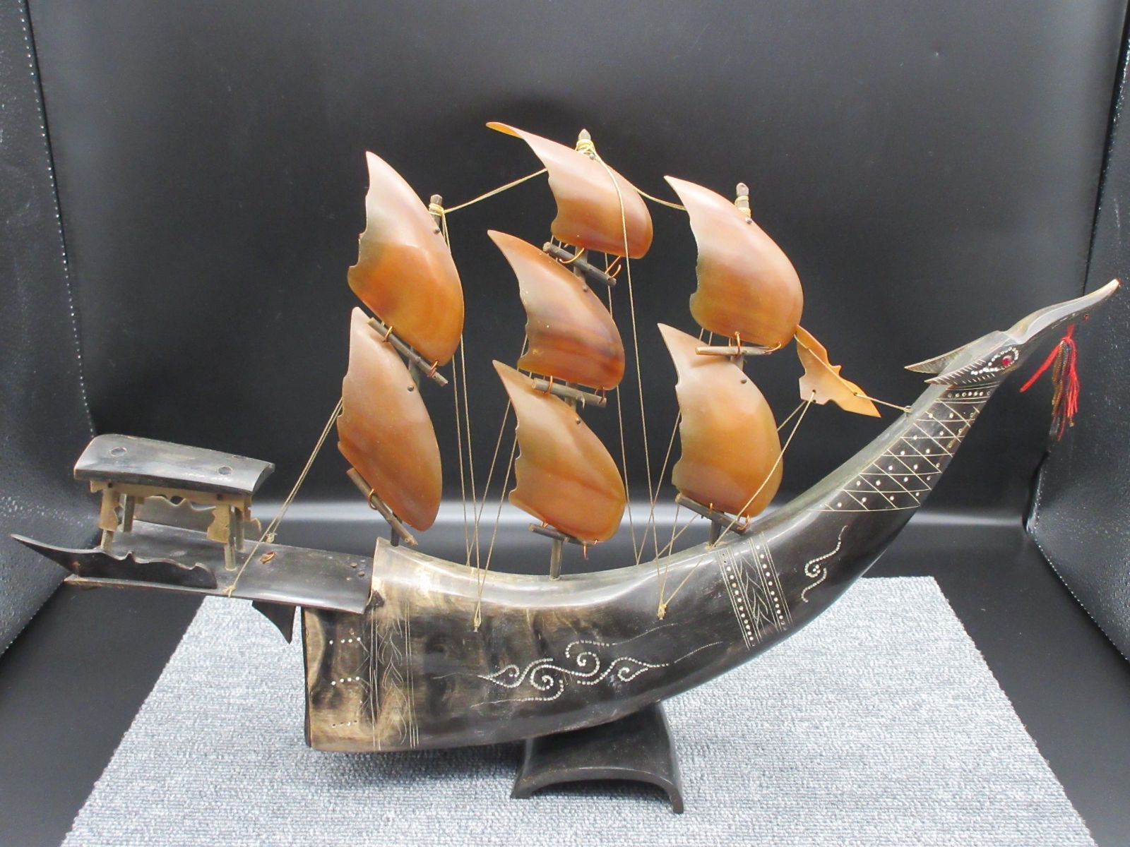 ビンテージ 水牛の角 帆船 オブジェ(インテリア) 置物-