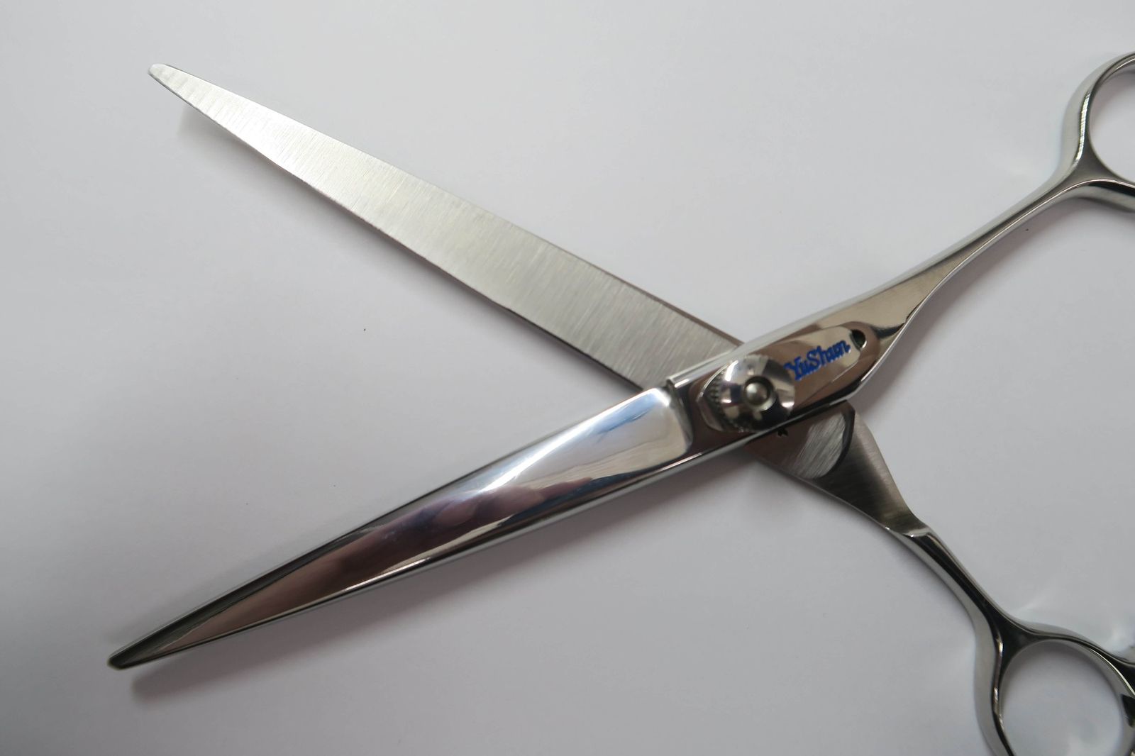 理容　シザー　YuShun 優駿　CUT　70　中古 理容 シザー YuShun 優駿 CUT 70 中古 楽天市場】【中古】B