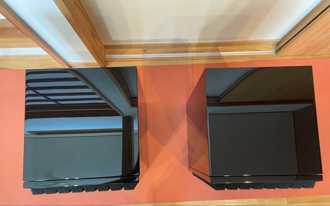 JBL L82 Classic Black Edition