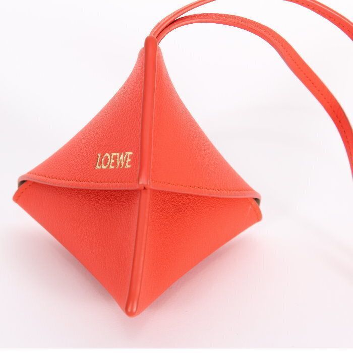 お値下げ!】 LOEWE ロエベ パズル フォルド チャーム アイスブルー