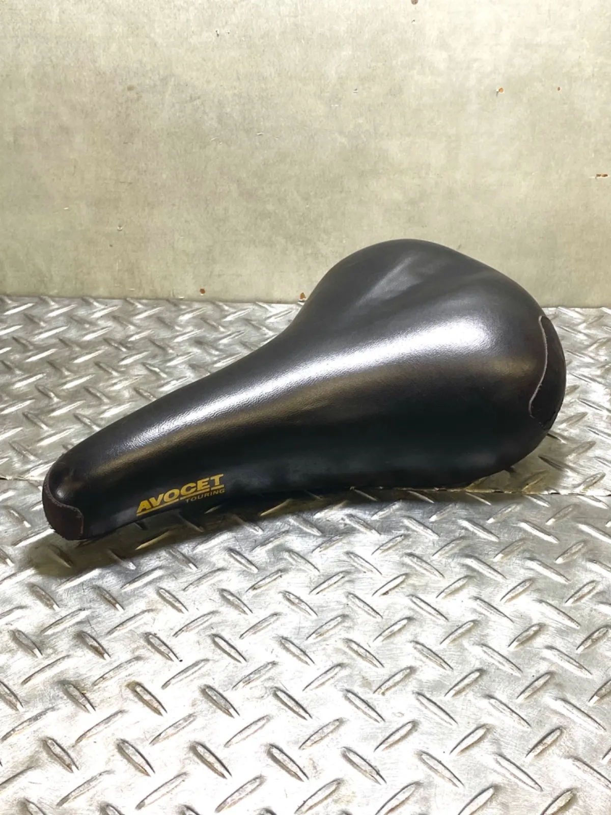 avocet サドル AVOSET AIR 40R Chromoly サドル IL272 AVOCET O2 AIR