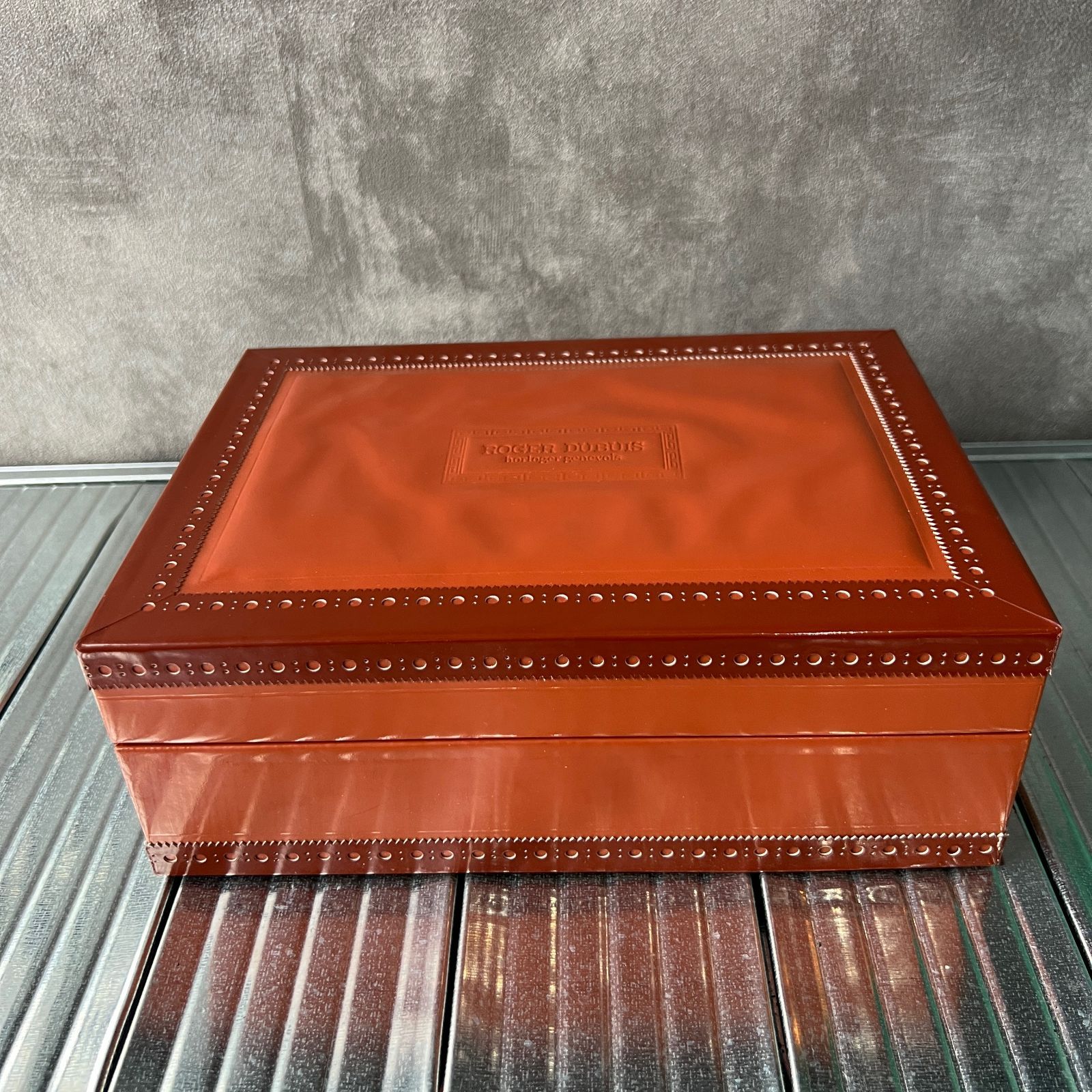ロジェデュブイ ROGER DUBUIS 空箱 時計ケース BOX - メルカリ