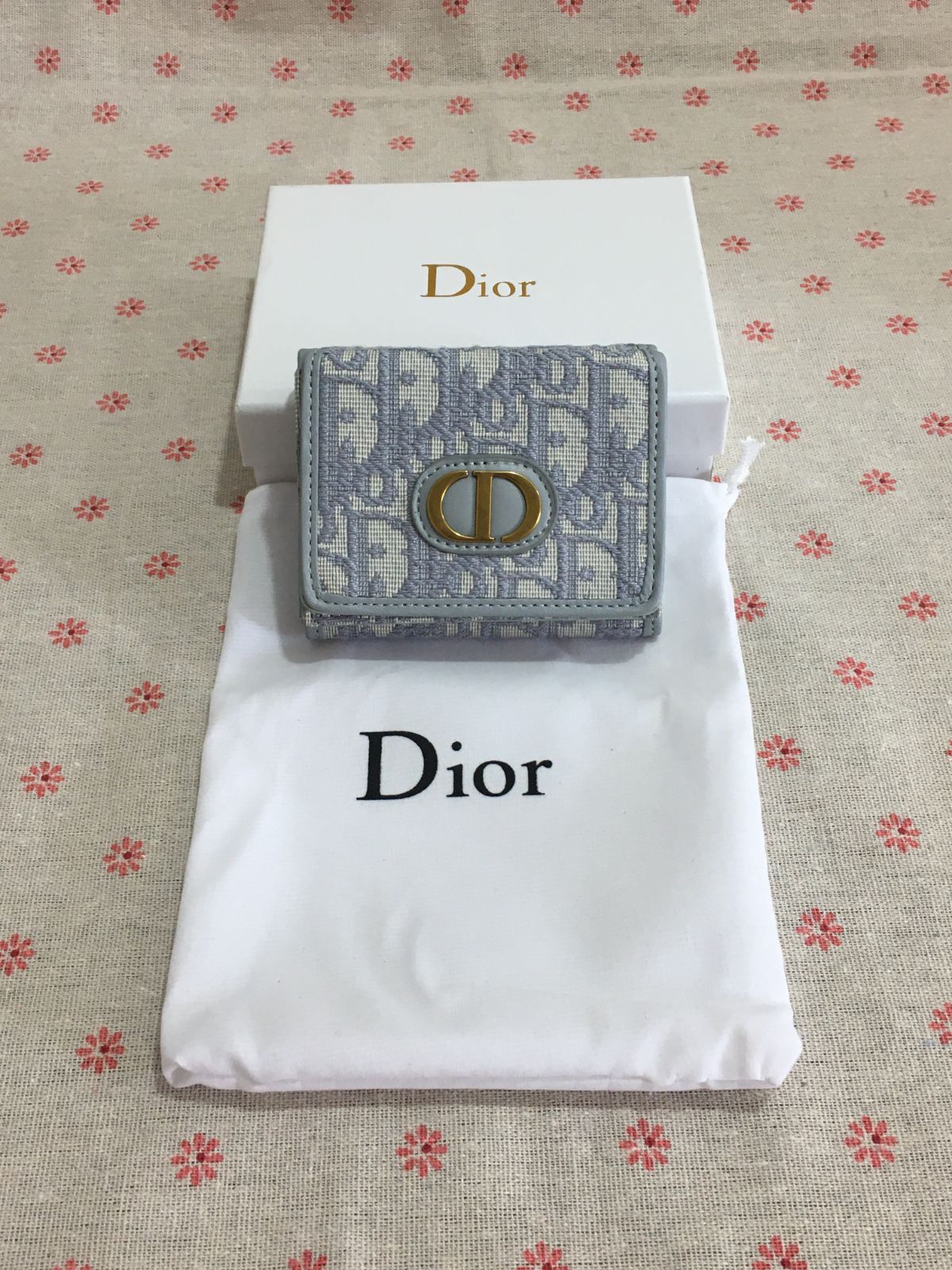 大人気！新品❤Christian Dior クリスチャンディオール 3つ折り財布 ...