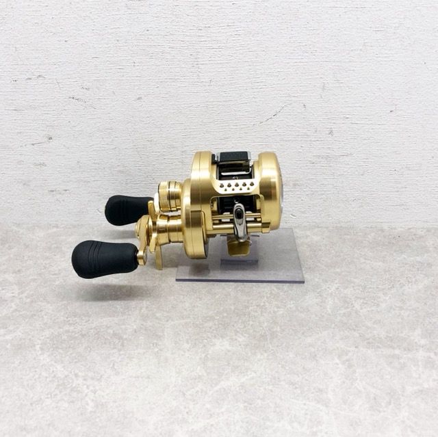 SHIMANO/シマノ 15カルカッタコンクエスト 100HG 右【83711-007