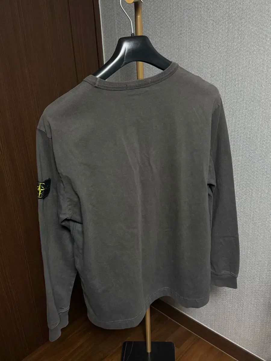 ロングスリーブ パーカー
