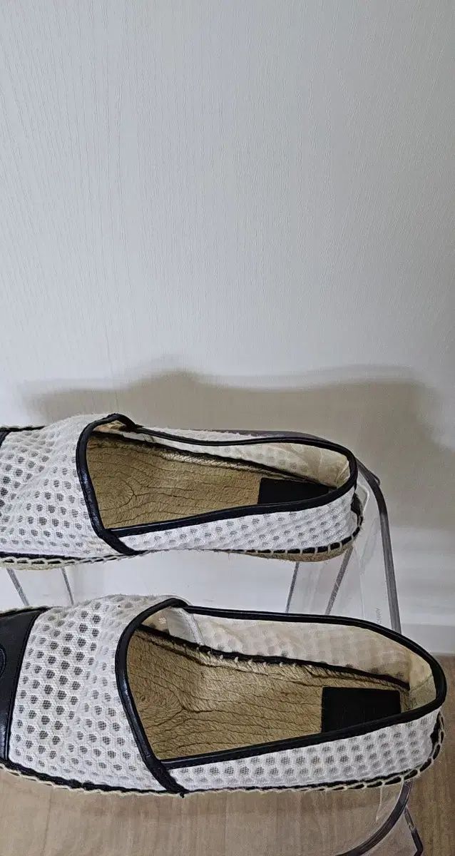 美品]TORY BURCH⭐︎パンプス⭐︎7M(24cm)⭐︎ブラウン⭐︎ Tory Burch - 美品♪トリーバーチ ロゴリボン メッシュ  パンプス 7M(約24cm)の通販 by 中古ブランド靴専門 MY Destiny Shoes｜トリーバーチならラクマ Tory Burch メッシュブーツ