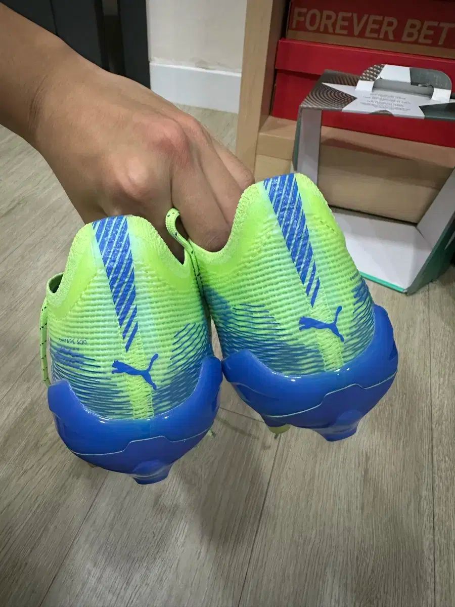 PUMA プーマ