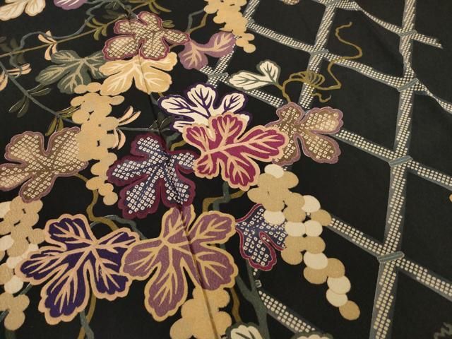 平和屋着物○訪問着 刺繍 葡萄唐草文 黒地 正絹 逸品 AAAT0853ck