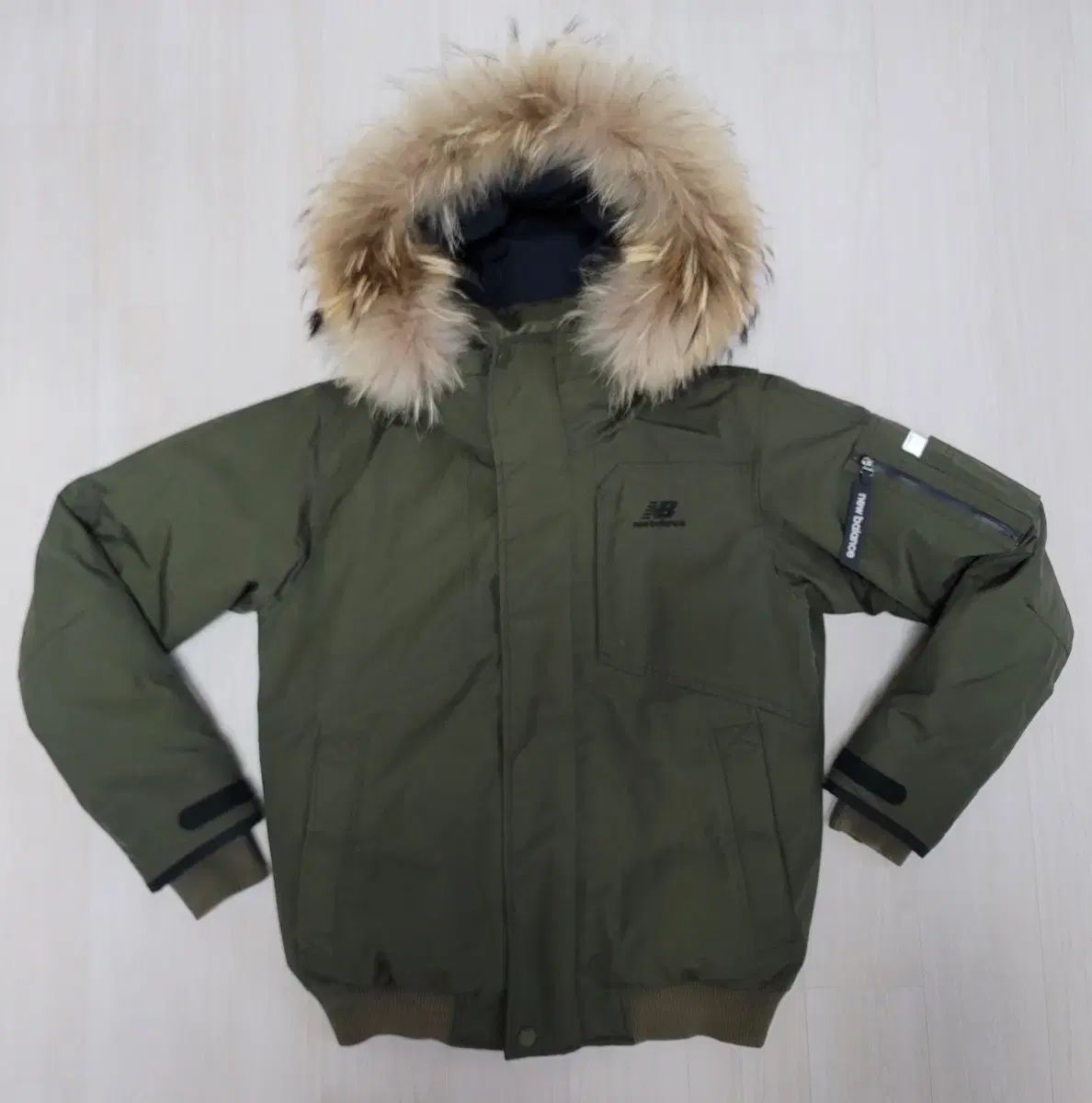 【雷市場（ポンジャン）商品韓国直送】 （ M 95 ) ニューバランス ダックダウン ショートダウン ジャケット 出品