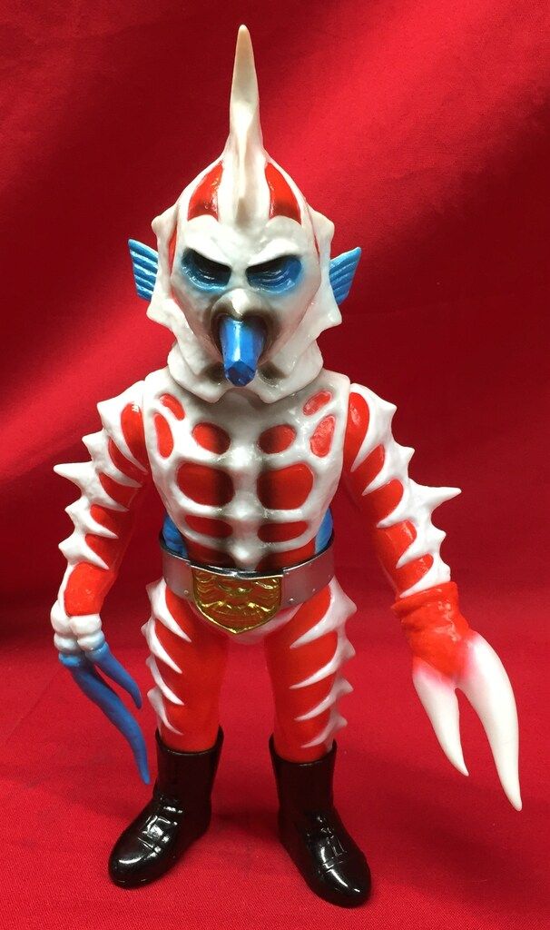 メディコム・トイ×東映レトロソフビ☆発電怪人シードラゴン1世 仮面